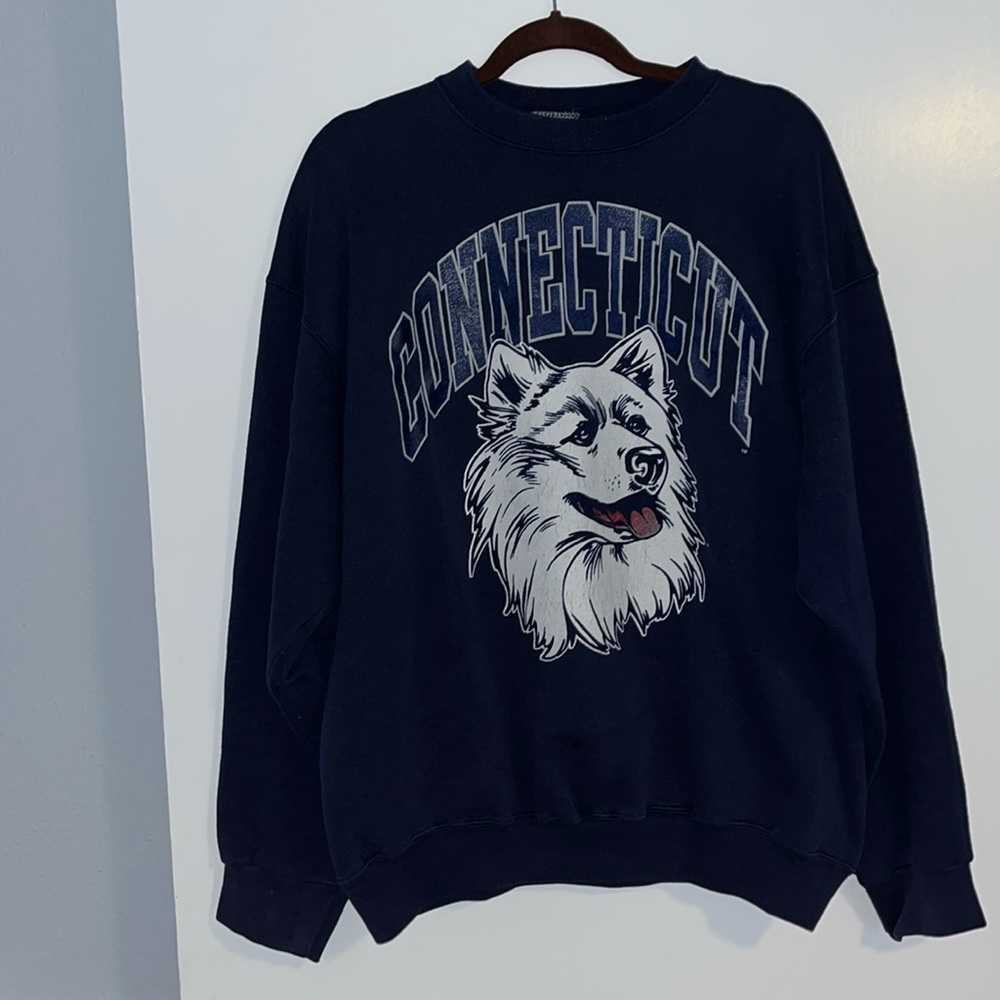 Vintage early 90s UCONN Huskies Sweater